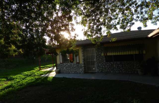 8610 Ellsworth Ln. - Ellsworth Gallery 2
