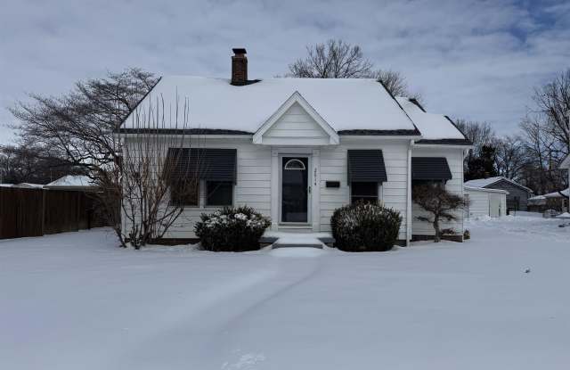 2614 E Gum Street photos photos