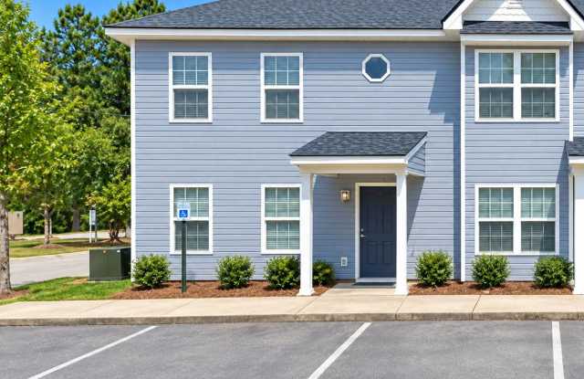 Townhomes at Ridgewood Landing Gallery 1