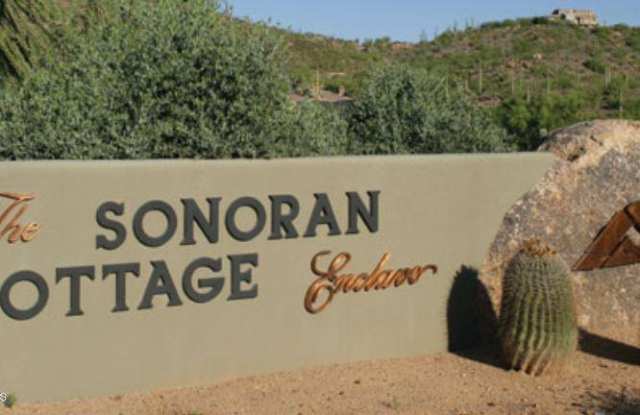 9975 E GRAYTHORN Drive - 9975 East Graythorn Drive, Scottsdale, AZ 85262