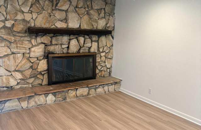 1849 E 8TH Avenue photos photos