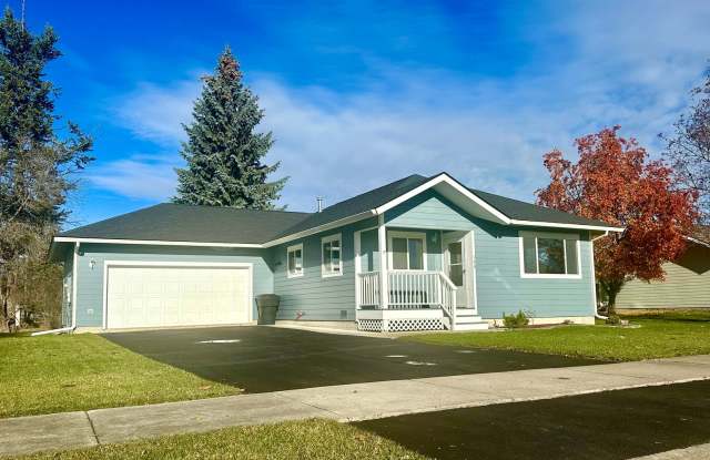 Warm, Spacious, New Remodeled Three Bedroom Home Available Now in Kalispell photos photos
