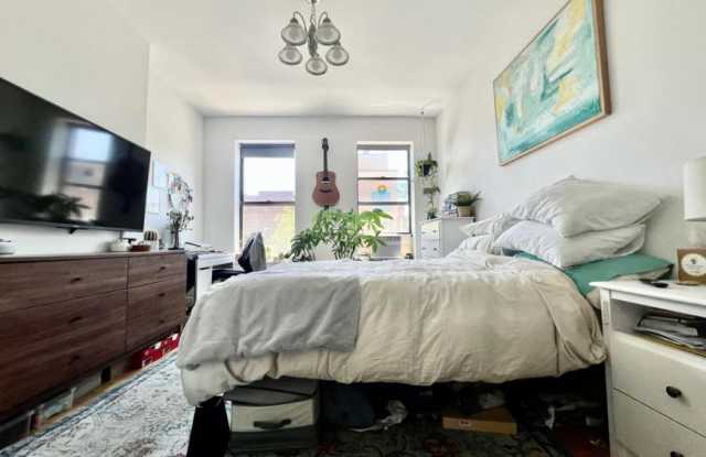 157 INDIA ST. - 157 India Street, Brooklyn, NY 11222