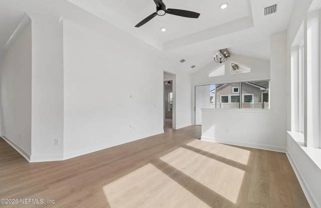 328 Blue Hampton Dr Gallery 1