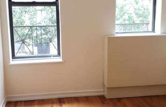 156 E 30TH ST. Gallery 3