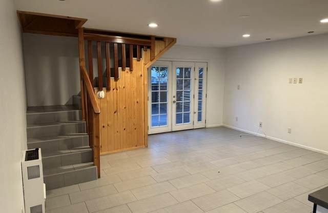 200 Division Drive Gallery 3