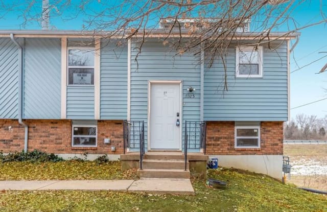 17325 East 42nd Street South - 17325 East 42nd Street South, Independence, MO 64055