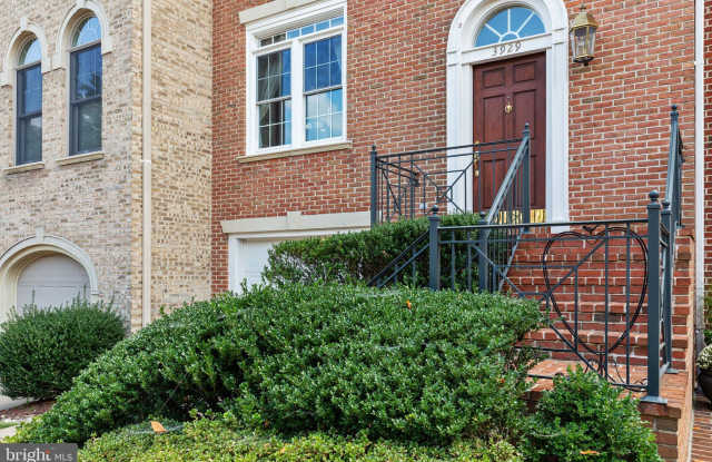 3929 BARCROFT MEWS COURT Gallery 2