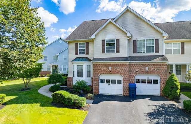 95 Amy Drive - 95 Amy Drive, North Brunswick, NJ 08902