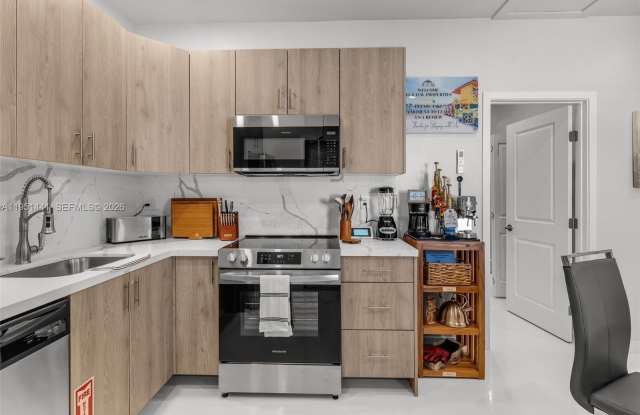 1430 NE 11th St photos photos 1430 NE 11th St photos photos