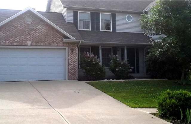 Spacious 4 Bed, 2.5 Bath Home in Woodgate - 4816 North Ashcroft Lane, Monroe County, IN 47404