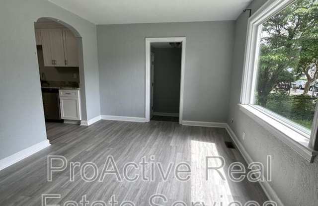 3301 Vimy Ridge Avenue Gallery 2