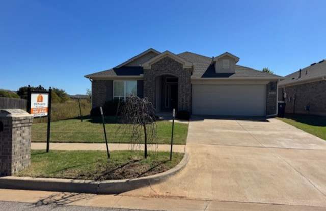 Storm shelter, All Appliances and security system with monitoring! 4 bed, 2 bath 2 car garage! photos photos