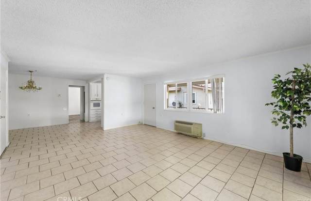 90 Calle Aragon - 90 Calle Aragon, Laguna Woods, CA 92637 90 Calle Aragon - 90 Calle Aragon, Laguna Woods, CA 92637