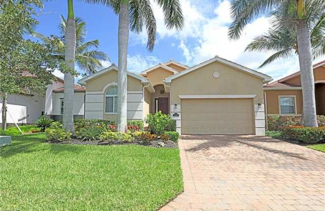 8100 Banyan Breeze Way - 8100 Banyan Breeze Way, Lee County, FL 33908