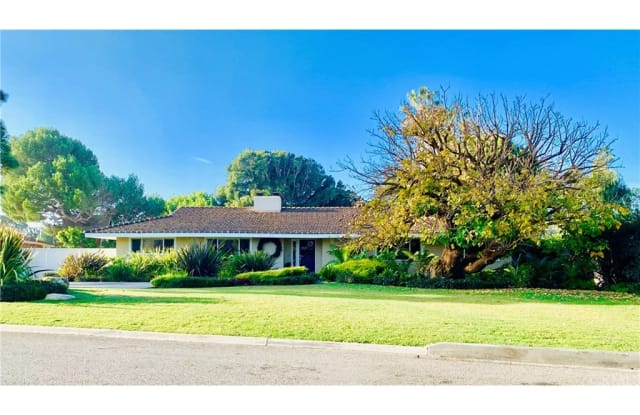 2205 Rocky Point Place - 2205 Rocky Point Place, Palos Verdes Estates, CA 90274
