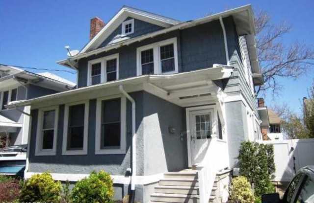 705 7th Avenue photos photos