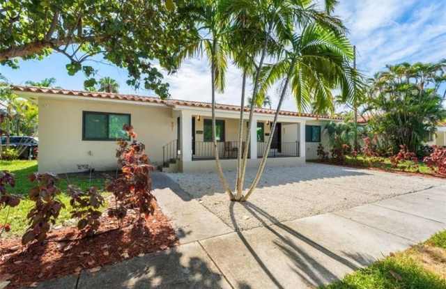 801 NE 19th Avenue photos photos