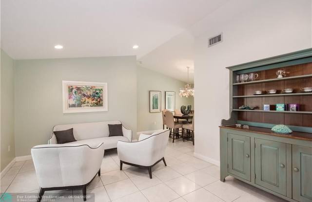 15840 Sedgewyck Cir S Gallery 3