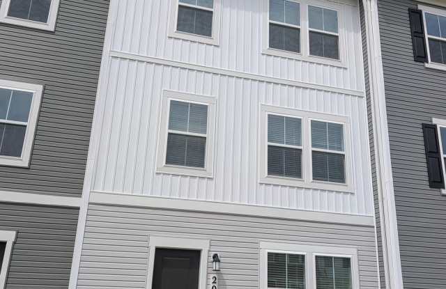 209 SWAN FIELD Avenue - 209 Swan Field Avenue, Ranson, WV 25438
