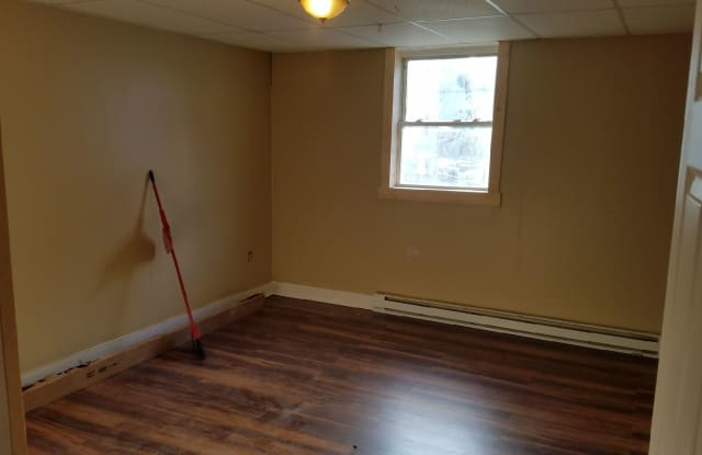 79-81 N Main St - 4R Gallery 3
