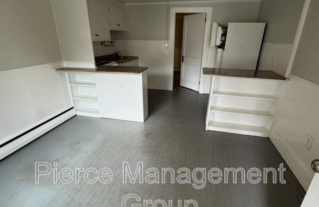 305 Marlboro St photos photos