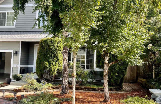 In town Poulsbo neighborhood...walk to all the schools! 6 to 10 month lease term photos photos