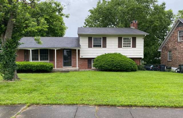 669 Bishop Drive photos photos