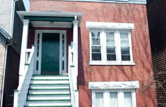 2316 W Belden Avenue photos photos