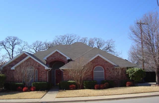 2905 Tanya Court - 2905 Tanya Court, Bedford, TX 76021
