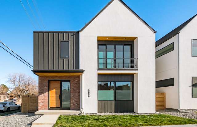 LUX 3BD, 4BA Sunnyside Home with Office and 2-Car Garage photos photos