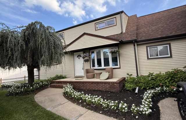 7 Carole Drive Gallery 2