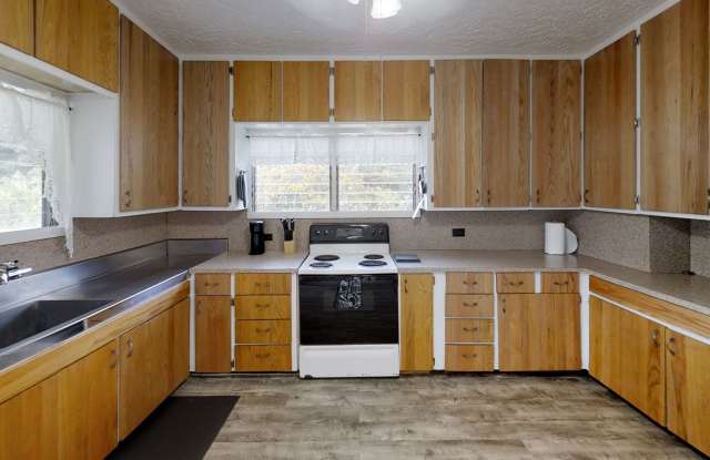 1600 Kilauea Avenue Gallery 4