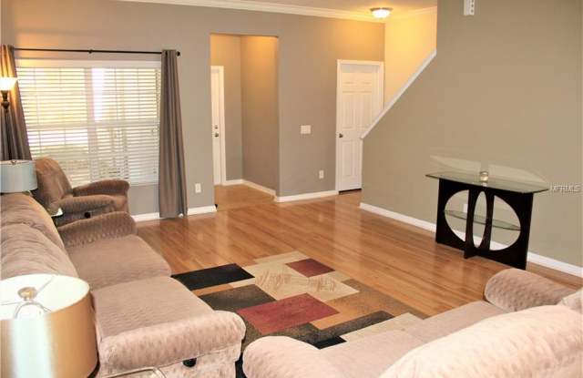 12533 STREAMDALE DRIVE Gallery 4