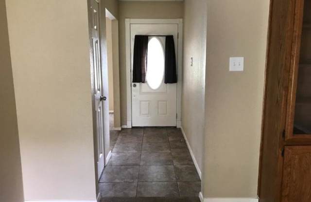 7816 Songbird Lane Gallery 3