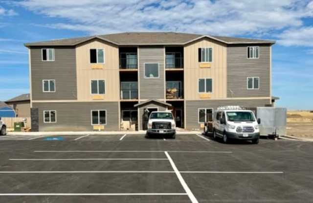 470 Constitution Blvd photos photos