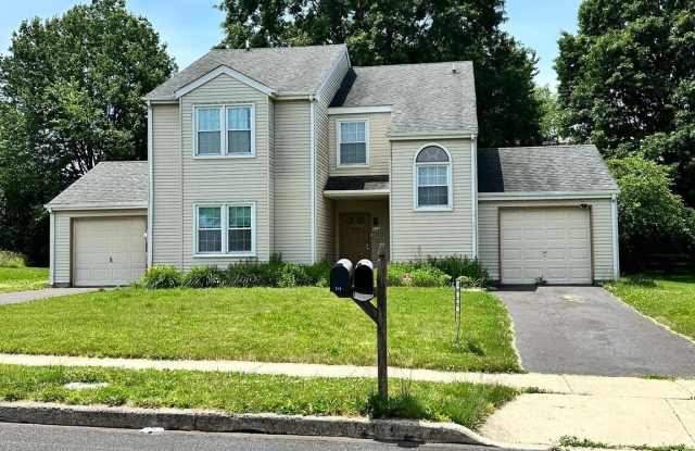 216 SPRING HOUSE LANE - 216 Spring House Lane, Telford, PA 18969