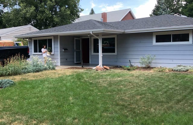 1004 Mantz Place photos photos