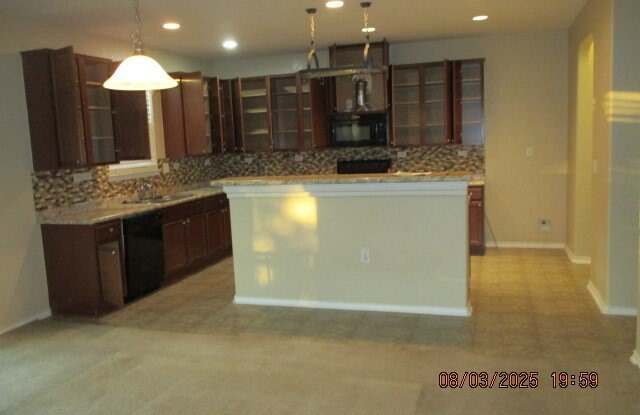 6015 Clematis Trail Gallery 4