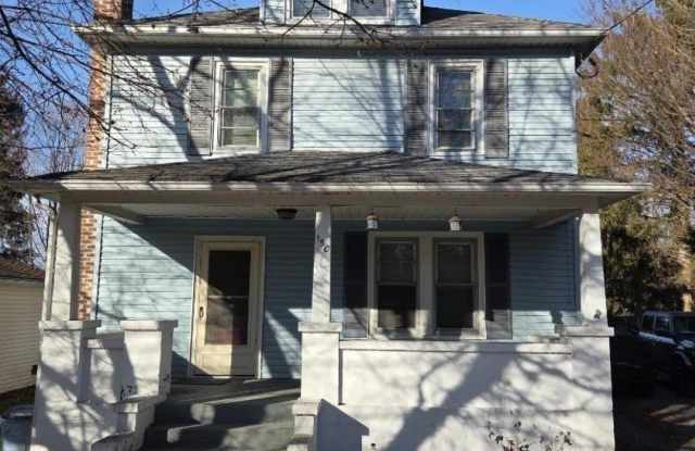 150 Center St photos photos