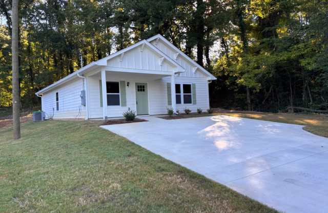 3 Bedrooms, 2 Bathrooms - NEW CONSTRUCTION in North Rome! photos photos