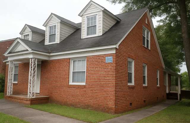306 N 11th Street, 4 photos photos