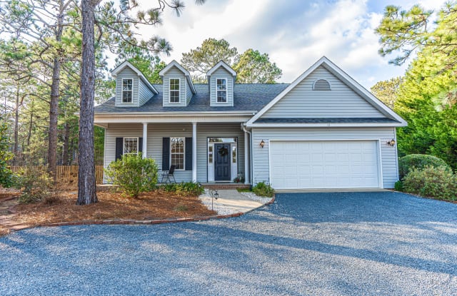 11 Van Buren Lane - 11 Van Buren Lane, Pinehurst, NC 28374