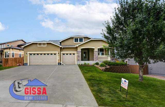 Beautiful ranch style home available to move in now! photos photos