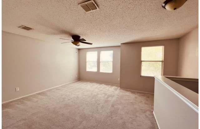 909 Willow Tree Drive Gallery 2