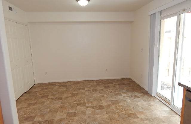 2865 C Street Gallery 4