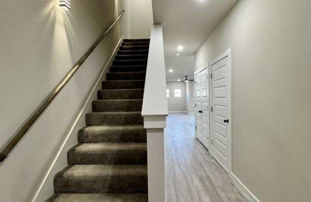 1806 Azlin Place Gallery 4