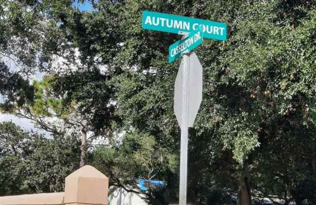 3068 AUTUMN Court Gallery 3