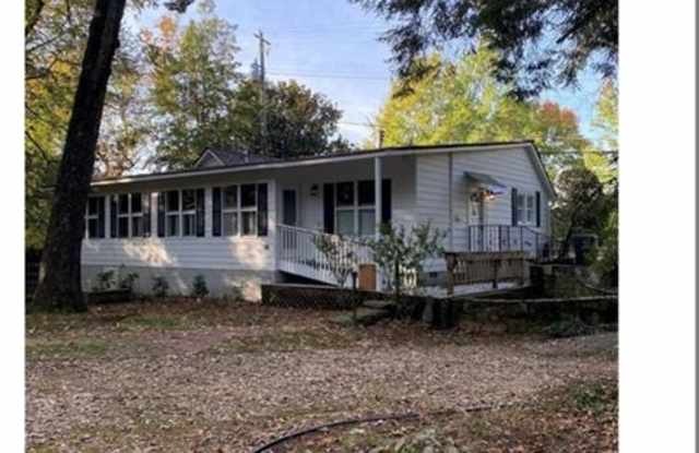 4245 S Berkeley Lake Road NW Gallery 3