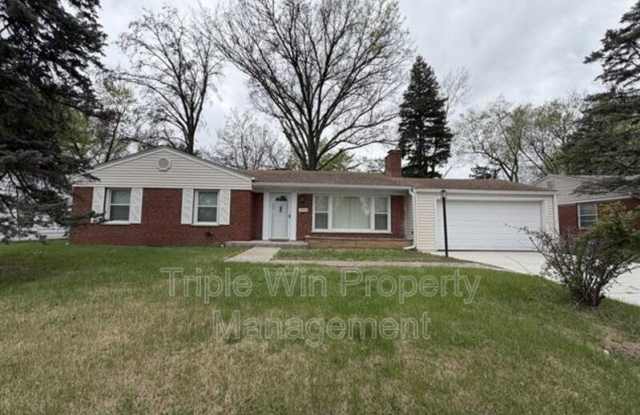 1045 N FLORISSANT RD photos photos